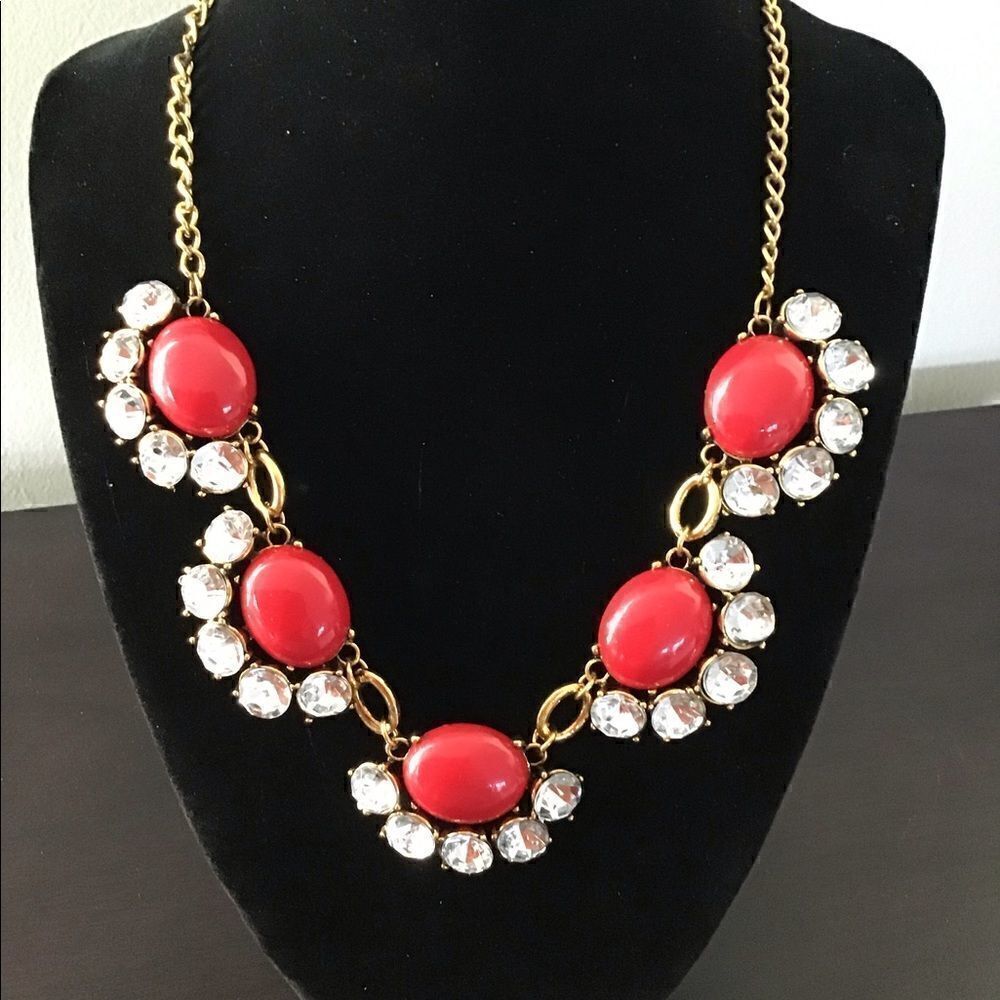 Rhinestone bib style necklace 